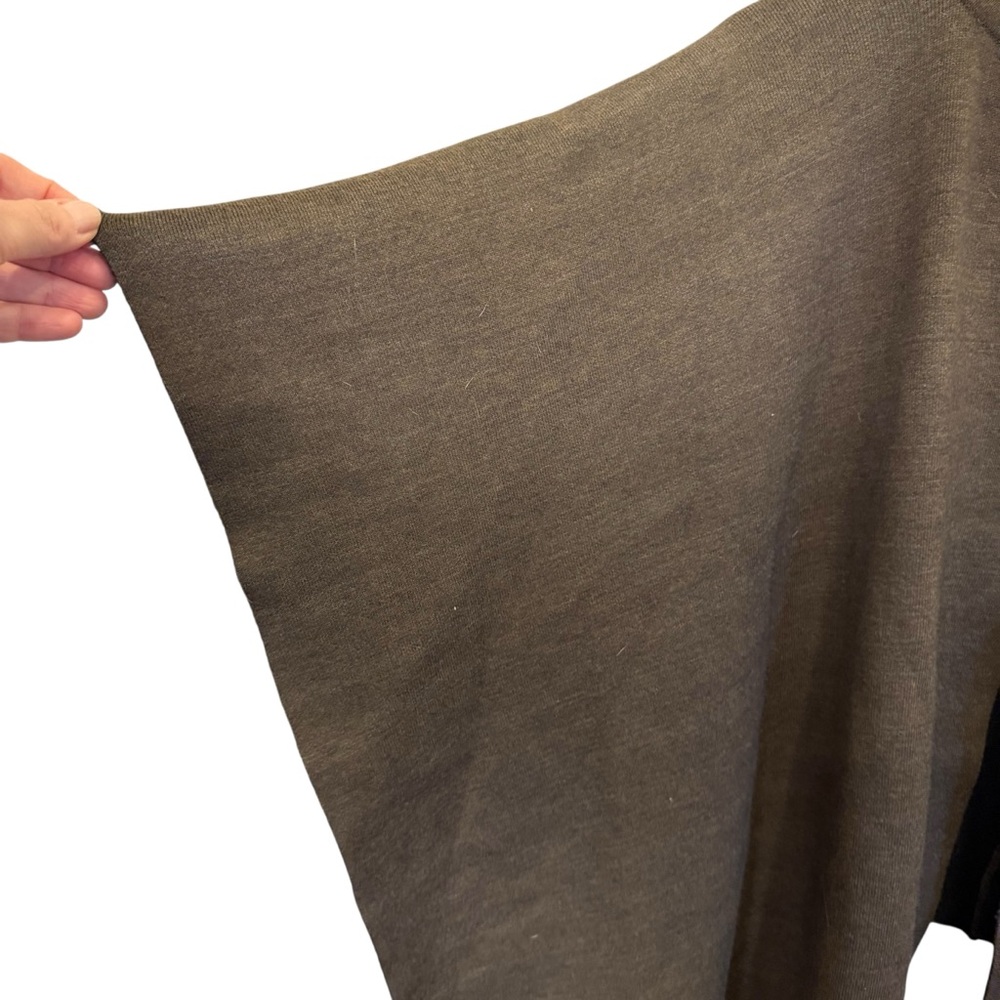 Anthropologie Dark Brown Black Knit Asymmetrical Poncho Sz OSFM - Picture 2 of 7